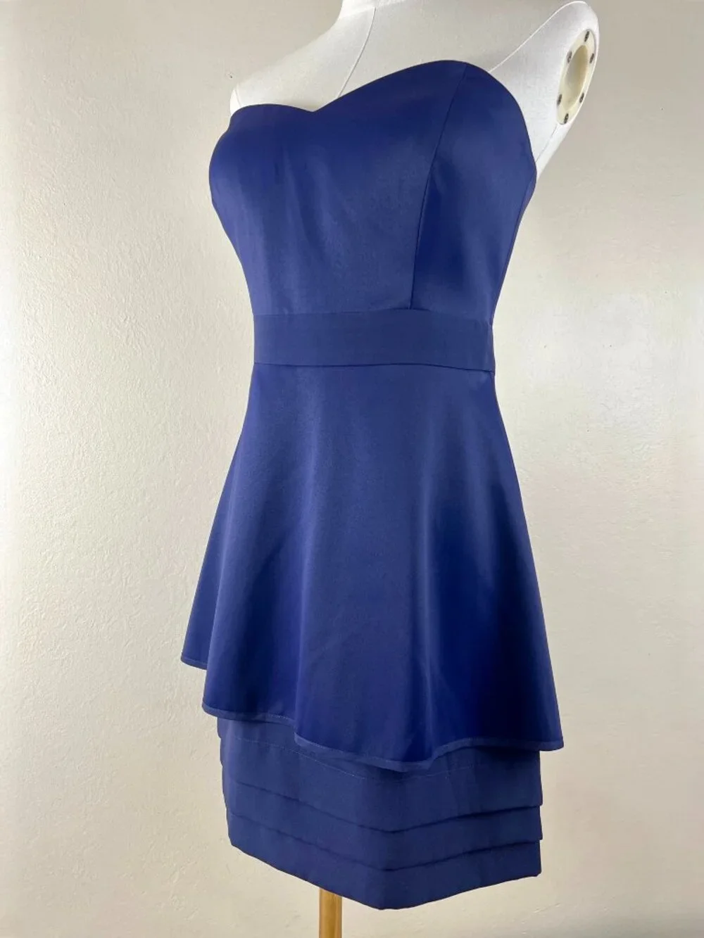 Y2K BCBGeneration Midnight Blue Strapless Mini Dress Sz 8 With Tags - Picture 16 of 16